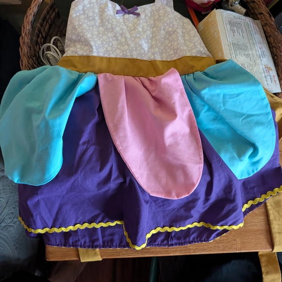 Lover Dovers Princess Dress Up - Picture 5 of 16